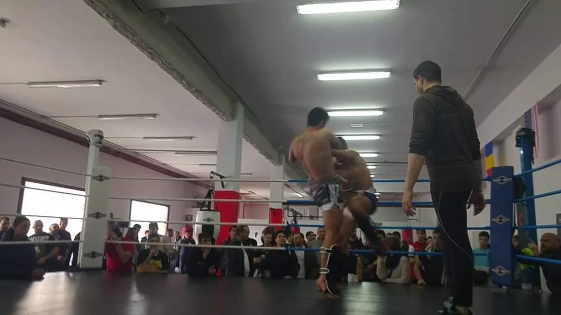 Combate de Muay Thai